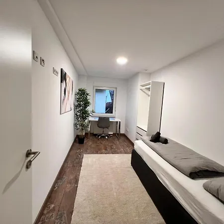 Designer In Erstbezug 75 Tv Mit Netflix Und Offene Küche Wehome Premium * Sinsheim