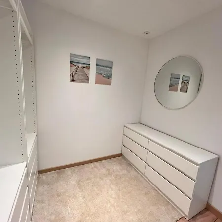 Designer In Erstbezug 75 Tv Mit Netflix Und Offene Küche Wehome Premium * Sinsheim