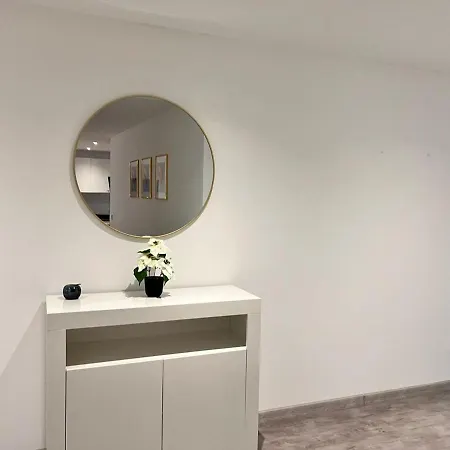 Apartment Designer In Erstbezug 75 Tv Mit Netflix Und Offene Küche Wehome Premium *