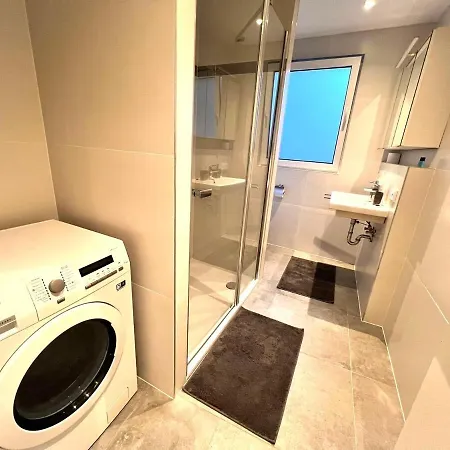 Apartment Designer In Erstbezug 75 Tv Mit Netflix Und Offene Küche Wehome Premium Sinsheim
