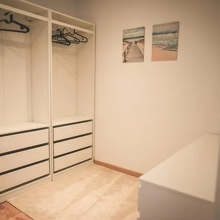Apartment Designer In Erstbezug 75 Tv Mit Netflix Und Offene Küche Wehome Premium